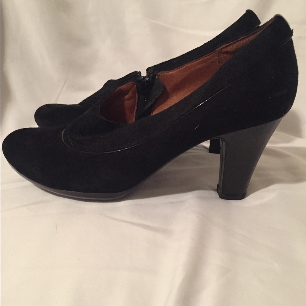 Black Suede Clarks Size 10